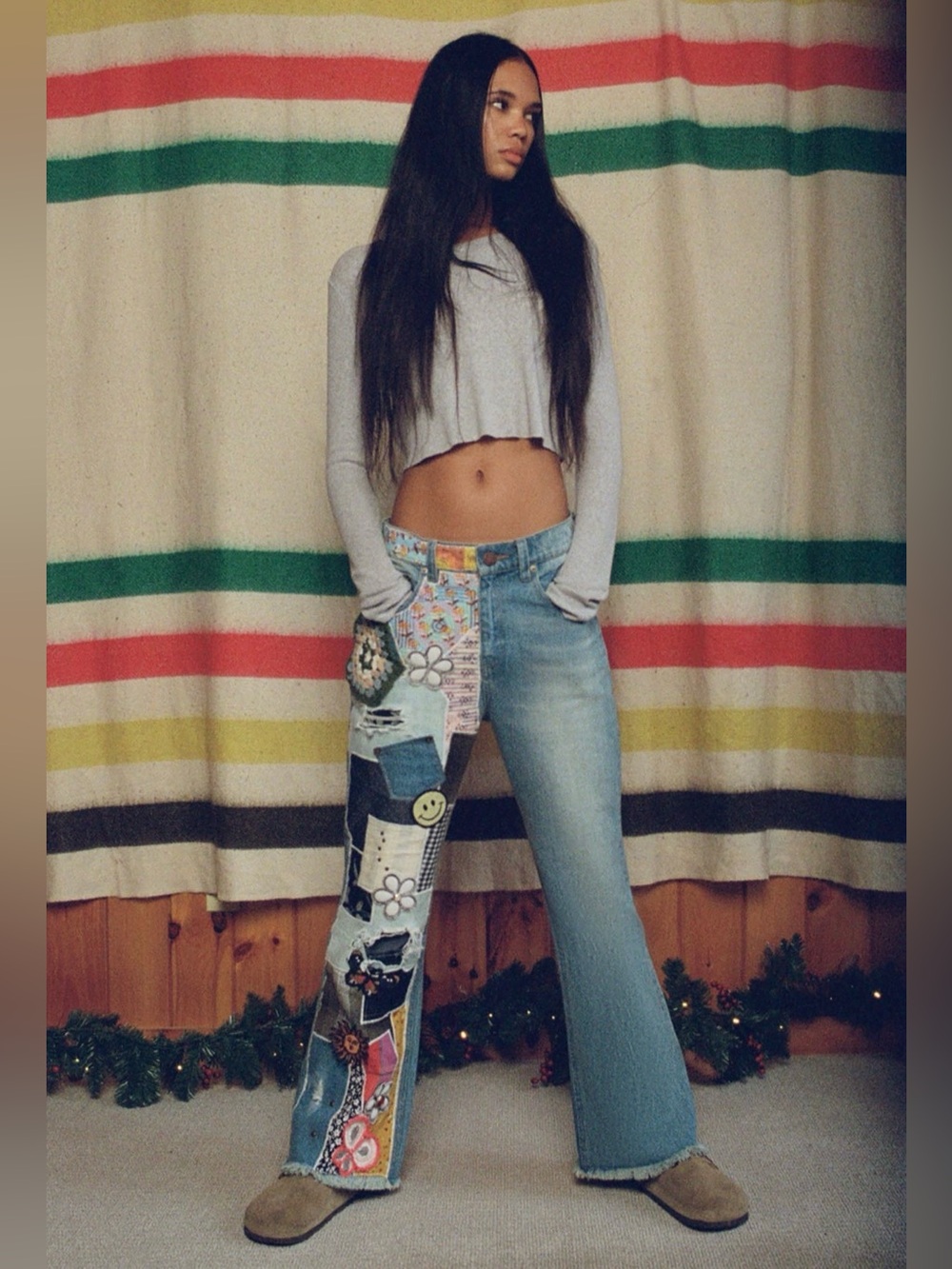 BDG by Urban Outfitters High-Waisted Craft Flare Jeans Size 26